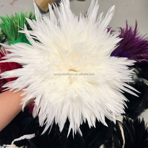 Piume di <span class=keywords><strong>gallo</strong></span> naturali bianche da 4-6 pollici all'ingrosso per <span class=keywords><strong>costumi</strong></span> e design - Product Image 2