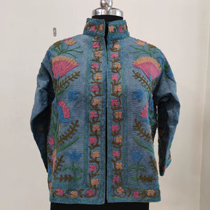 Chaqueta Suzani Exclusiva Bordada a Mano, Chaqueta Suzani de Algodón, Tela TNT, Chaqueta Suzani Bohemia para Mujer, Chaqueta Suzani Bordada SALT - Product Image 1