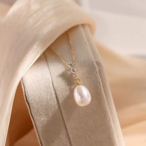 สร้อยคอ Jianmei ดีไซน์เก๋ พร้อมจี้เดี่ยวประดับเพชรซิคอนและไข่มุกธรรมชาติ ของขวัญวันแม่ - Product Image 2