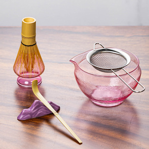 Logo de marque privée <span class=keywords><strong>Matcha</strong></span> Ceremoniol bol à <span class=keywords><strong>Matcha</strong></span> à bec verseur en <span class=keywords><strong>verre</strong></span> rose clair mignon avec support de fouet - Product Image 2