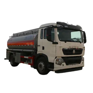 Yeni kullanılan Sinotruck Howo 15000l 20000L kamyon yakıt tankı 4 * 2Oil Tankers kamyon yakıt tankı kamyon
