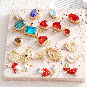 Copper Round Pendant With Gradient Zircon For Necklace Making Jewelry Finding - Product Image 1