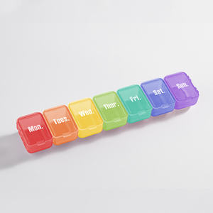 Pastillero Semanal Portátil Rainbow de 7 Días para Uso en <span class=keywords><strong>Casa</strong></span>/Viajes con Soporte de Personalización - Product Image 1