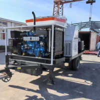 Pompe à béton intégrée haute efficacité, machine mobile de mélange et de pompage du béton pour les projets de construction de maisons