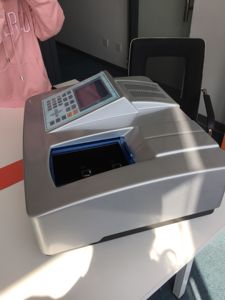 Espectrofotómetro UV-Vis de Doble Haz Drawell DU-8800D con Rango de 190-1100nm y Resolución de 0.3nm - Product Image 5