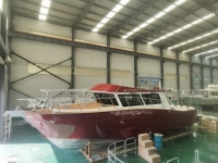 Kabinli Tuvalet ve Duşlu Lüks Yat Teknesi Alüminyum Yat 15m 600hp Satılık