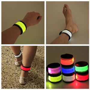 สายรัดข้อมือเรืองแสง LED แบบกำหนดเองสำหรับกิจกรรมกลางแจ้ง สายรัดข้อมือวิ่งกลางคืน เรืองแสงในที่มืด สำหรับคอนเสิร์ต - Product Image 2