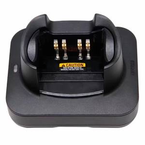 TRBOW NNTN9199A Motorola NNTN9199 IMPRES <span class=keywords><strong>2</strong></span> Cargador de una sola unidad-APX NEXT, para Motorola APX Next walkie talkie radio bidireccional - Product Image 1