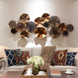 Panneau d'art mural en fer antique fabriqué à la main Design de luxe moderne pour la décoration suspendue décorative intérieure de la maison - Product Image 1