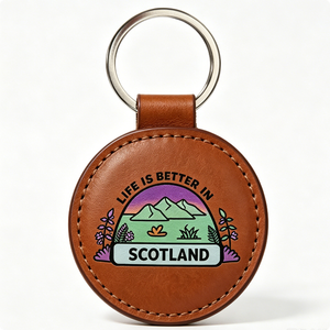 Llavero redondo de cuero, la vida es mejor en Escocia, recuerdo hecho a mano, anillo de metal, estilo fresco - Product Image 2