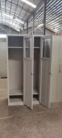 Armoire à vêtements bon marché de haute qualité avec tiges de suspension armoire en métal avec pieds