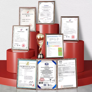 Set Tavolo e Sedie Pieghevoli in Plastica <span class=keywords><strong>per</strong></span> Caffè e Balconi Esterni con Design Compatto e Struttura Resistente - Product Image 6