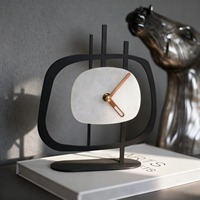 Horloge de bureau circulaire Art Déco à mouvement silencieux - Affichage à aiguilles en quartz métallique