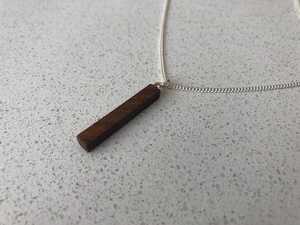 Colliers en bois fabriqués à partir de perles de bois naturelles durables, conçus pour un usage quotidien, ethniques et traditionnels - Product Image 3