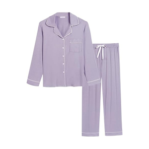 Pijamas de modal LunaDrape, top de cuello en V de longitud completa y pantalones hasta el tobillo para mujer, ropa elegante para la transición de noche a mañana - Product Image 1