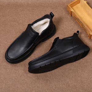 Mocassins pour hommes en cuir véritable, bout rond, à enfiler, doublure en peluche pour l'hiver, semelle extérieure en caoutchouc amorti, semelle intermédiaire en EVA - Product Image 2
