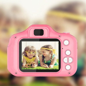Kinder Mini Digitalkamera 2,0" Bildschirm Wiederaufladbar 180° Weitwinkel CMOS-Sensor Aufnahmefunktion Selfie-Spielzeug - Product Image 4