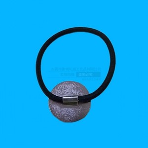 Koyuu – attache-cheveux ronde en alliage avec impression époxy pour filles, accessoire de coiffure à bande élastique noire, été 2021 - Product Image 4