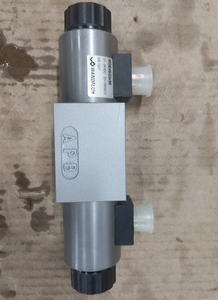 วาล์วโซลินอยด์ Wandfluh รุ่น WDMFA06-ACB-G24-M29 - Product Image 4