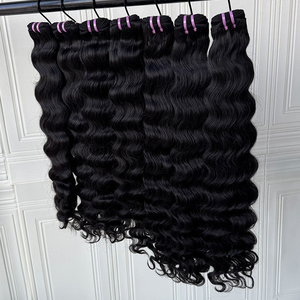 Extensions de cheveux naturels indiens en gros, non traités, cuticules alignées, bouclés et rebondissants, mèches de cheveux bruts birmans - Product Image 3
