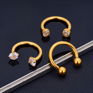 ต่างหูไทเทเนียม ASTM F136 รูปเกือกม้า สำหรับเจาะจมูก หู ริมฝีปาก กระดูกอ่อน ขนาด 16G ประดับเพชรซิคอน เหมาะสำหรับเจาะหู จมูก ริมฝีปาก กระดูกอ่อน - Product Image 4