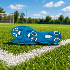 Semelle de crampons de football FG bicolore en TPU GY-22101, avec crampons mixtes spirale et ronds, tailles <span class=keywords><strong>27</strong></span>-45, matière première pour chaussures de football sur gazon naturel - Product Image 3