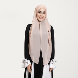 Foulard en mousseline facile à porter, vente en gros d'usine, écharpe à capuche à fermeture magnétique avec ensemble de liens de couleur assortie - Product Image 4