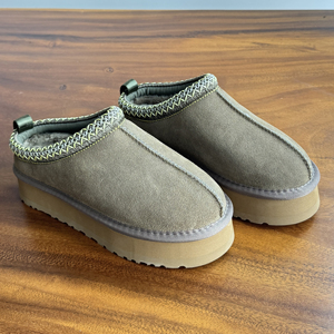 2025 Women's Thick-Soled Korean Style <strong>Loafers</strong> Closed Toe Plush Lined <strong>Fur</strong> Upper Warm Casual Half for Winter - Product Image 4