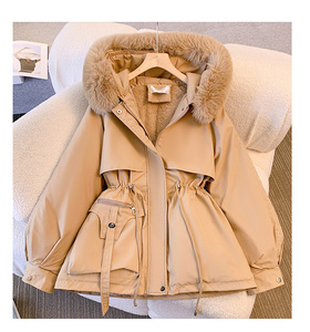 Productos en Tendencia Liu <span class=keywords><strong>Ming</strong></span> 2025 Nueva Moda para Mujer Chaquetas Parkas Acolchadas de Invierno con Cuello de Piel Abrigo Largo Holgado con Capucha y Forro Cálido - Product Image 2