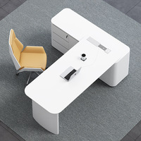 Bureau de direction moderne et minimaliste, au design créatif et de forme spéciale, avec peinture blanche laquée tendance
