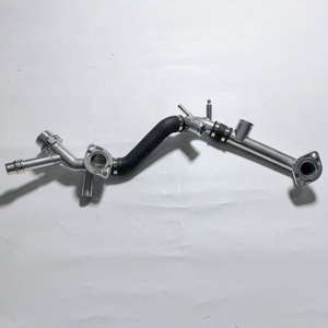 Manguera de refrigerante de aluminio para motor Audi A6LC6 2.4T 06E121045E pieza de repuesto - Product Image 3