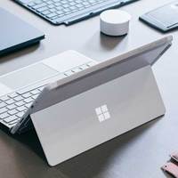 Tablette 2 en 1 95% Neuve pour Surface GO 3 i3-10ème Génération 10.5" 4Go RAM 64Go ROM Windows 11 Ordinateur Portable Tablette Léger et Portable Tendance pour Étudiant