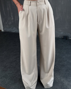 ชุดเซ็ตแฟชั่น 2 ชิ้น เสื้อกล้ามแบบผูกคอและกางเกงเอวสูง สไตล์ลำลองสำหรับผู้หญิง คอลเลคชั่นใหม่รับซัมเมอร์ - Product Image 6