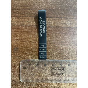 Cuillère à shilajit royale vintage conçue pour les soins de bien-être traditionnels et les compléments alimentaires. - Product Image 1