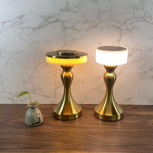 Di alta qualità moderna in metallo lampada da tavolo ristorante con <span class=keywords><strong>paralume</strong></span> in <span class=keywords><strong>oro</strong></span> Touch Control LED lampada da tavolo per la decorazione della casa - Product Image 5