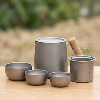Tragbares Titan-Gongfu-Tee-Set mit Sprühfunktion und Sieb für Outdoor-Camping und Heimgebrauch