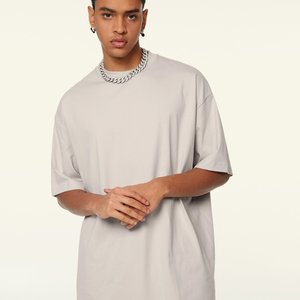 T-shirt personalizzata da uomo taglie forti e alti - Maglietta a maniche corte, spessa, tinta unita, con spalle scese e stampa logo personalizzata - Product Image 3