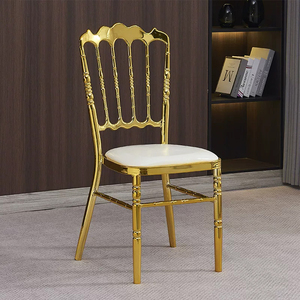 Sillas de Comedor Apilables de Metal Dorado de Lujo Estilo Napoleón para Banquetes, Hoteles, Fiestas, Eventos y Bodas - Product Image 2