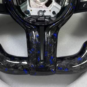 Volante de Fibra de Carbono para <span class=keywords><strong>BMW</strong></span> F10 F11 F20 F21 F30 F31 F34 F32 F33 F20 F22 F23 F48 M3 M5 E90 E70, Volante de Coche con LED - Product Image 4