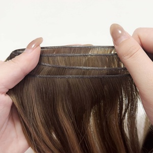 Rambut Manusia Asli Rusia Ombre Piano Genius Weft, Genius Wefts dengan Akar Gelap, Warna Pirang Bergradasi Piano Genius Weft untuk Sambungan Rambut Salon - Product Image 4