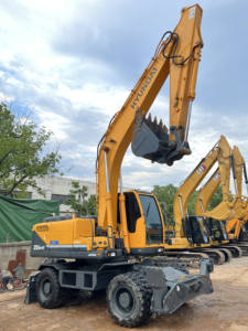 منتجات ساخنة حفارات مستعملة كوريا الأصلية هيونداي W حفارة ذات عجلات 21 طن Robex Excavadora حفار إطارات مجرفة 210w-9 - Product Image 4