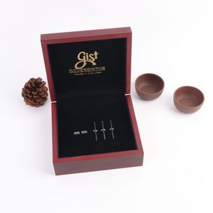 Boîte à bijoux en bois Gist Silversmiths, rectangulaire, sur mesure, pour pièces commémoratives et médailles - Product Image 1