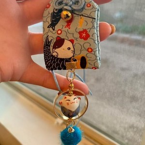 Omamori Kawaii Maneki Neko <span class=keywords><strong>chat</strong></span> chanceux amulette japonaise belle voiture cintre charme <span class=keywords><strong>pompon</strong></span> <span class=keywords><strong>porte</strong></span>-clés - Product Image 6