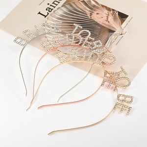 Juego <span class=keywords><strong>de</strong></span> 3 Piezas <span class=keywords><strong>de</strong></span> Tiara y Banda <span class=keywords><strong>de</strong></span> Novia para Mujer, Insignia <span class=keywords><strong>de</strong></span> Novia para <span class=keywords><strong>Despedida</strong></span> <span class=keywords><strong>de</strong></span> <span class=keywords><strong>Soltera</strong></span>, Decoraciones para Fiesta <span class=keywords><strong>de</strong></span> <span class=keywords><strong>Despedida</strong></span> <span class=keywords><strong>de</strong></span> <span class=keywords><strong>Soltera</strong></span> - Product Image 4