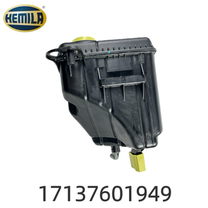 HEMILA Ricambi Auto 17137601949 17137647283 17137806038 Serbatoio <span class=keywords><strong>Radiatore</strong></span> Sistema di Raffreddamento Compatibile con <span class=keywords><strong>BMW</strong></span> F10 F18 Serie 5 - Product Image 4