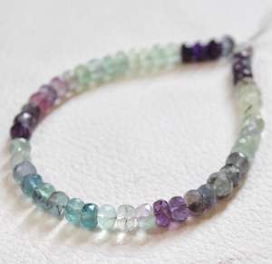 Perles de fluorite en pierre précieuse-Fluorite à facettes naturelles multicolores - Product Image 2