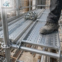 Planche de coffrage Q235 HDG antidérapante perforée avec extrémité à crochet pour la construction de ponts et de coffrages