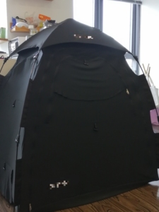 Tienda de campaña portátil OEM personalizada para niños, con función de oscurecimiento automático, para viajes, ligera y transpirable, tipo cuna. - Product Image 5