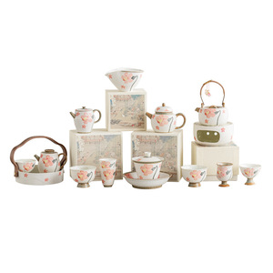 Tetera Moderna de Cerámica Portátil con Tapa de Flor de Trompeta Grabada, <span class=keywords><strong>Taza</strong></span> de Té, <span class=keywords><strong>Taza</strong></span> de Regalo, Plato para Refrescos, Té Caliente - Product Image 1