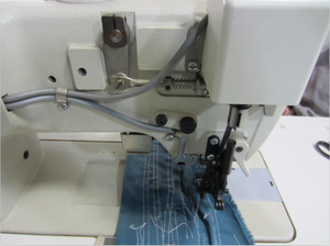 Nueva Máquina de Coser Computarizada Programable de Cama Plana con Doble Aguja y Puntada de Seguridad con Engranaje para Jeans y Bolsos de Cuero - Product Image 3